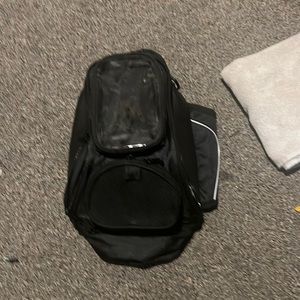 Motorcycle tank bag
